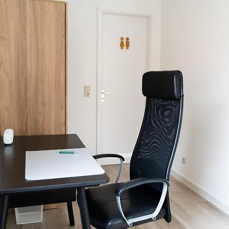 Lubu Central, Cozy, With Workspace And Parking Appartement