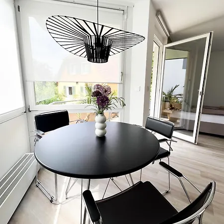 Lubu Central, Cozy, With Workspace And Parking Appartement *