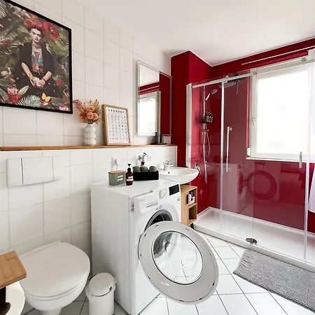 Lubu Central, Cozy, With Workspace And Parking * Ludwigsbourg
